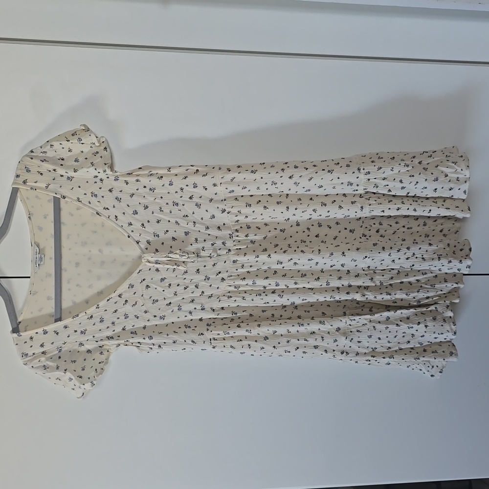 American Eagle Outfitters Cream Floral Midi Dress